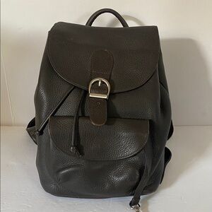 Eddie Bauer vintage brown leather backpack in great condition